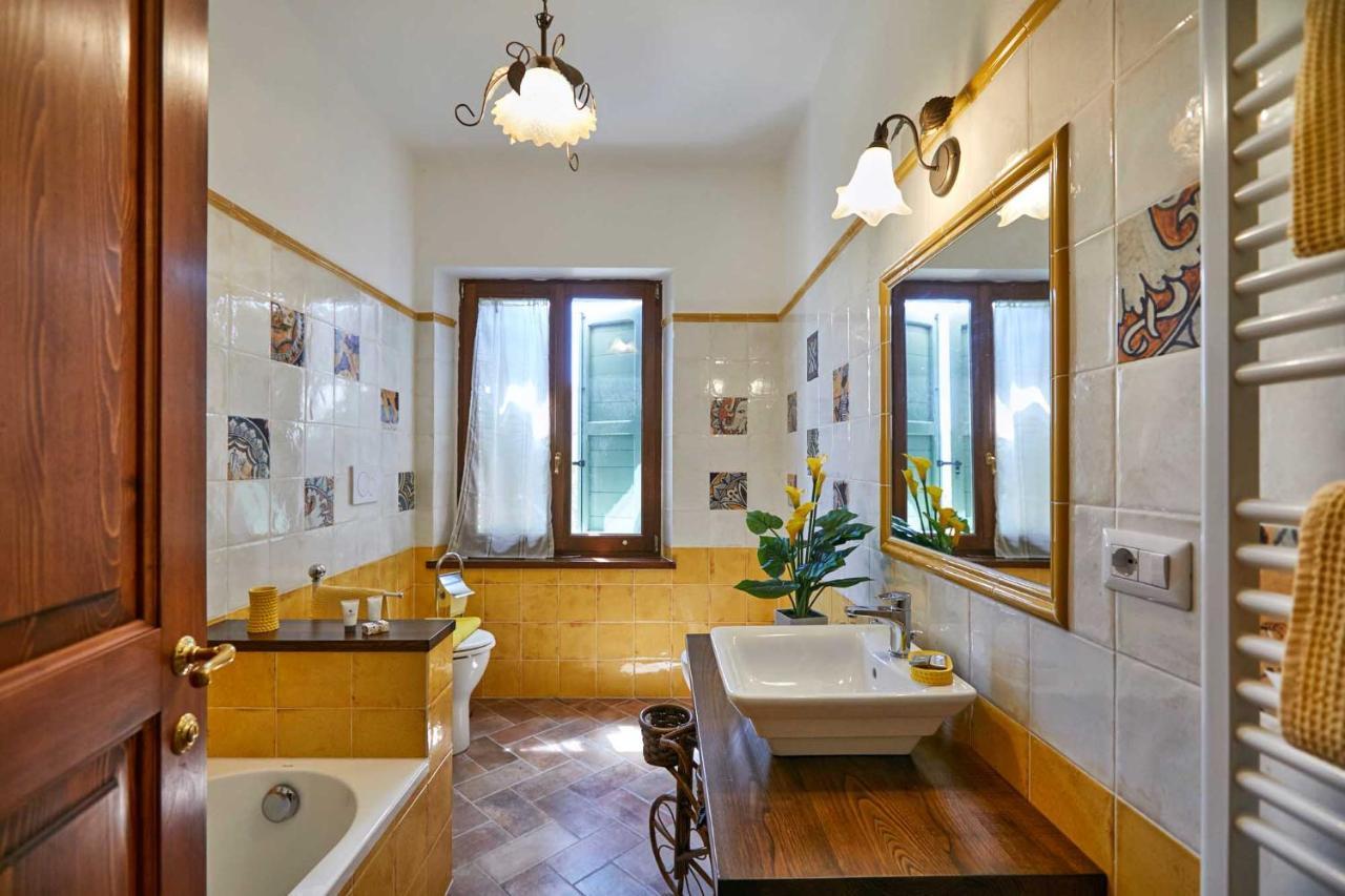 Agriturismo Montecrespini Saturnia Eksteriør bilde